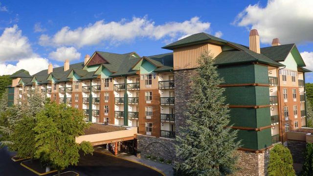 Grand smokies resort lodge hotel